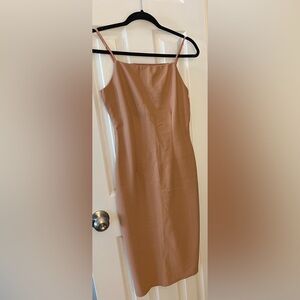 Chic Strapless Tan Dress